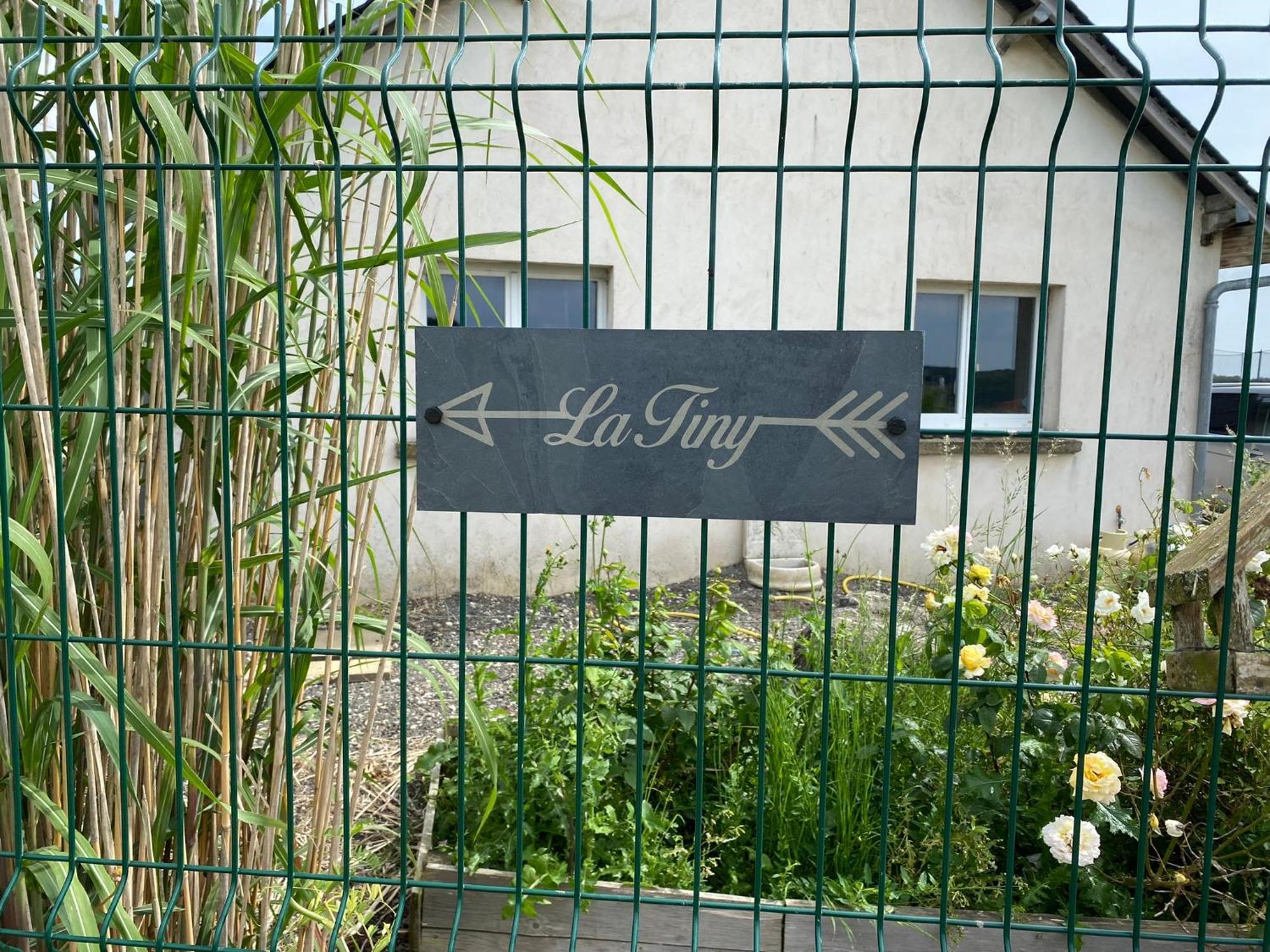 Tiny House Guest House Digny Luaran gambar